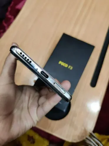 Xiaomi Poco F3