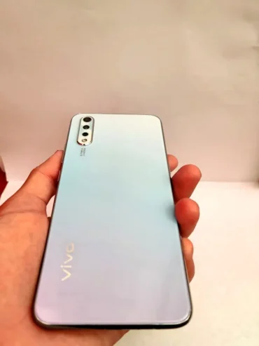 Vivo S1