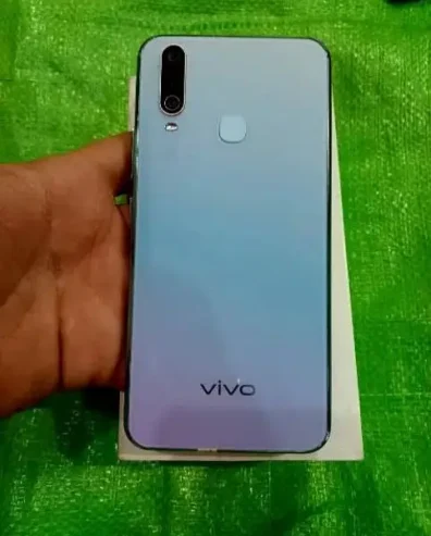 Vivo Y17