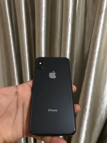 iPhone X